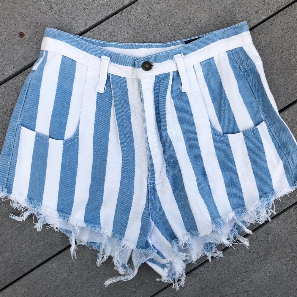 Not Guilty Cutoff Striped High Waist Fringe Jean Shorts Size S Made in USA